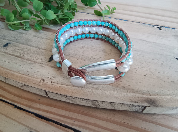Wide Pearl & Howlite Bracelet