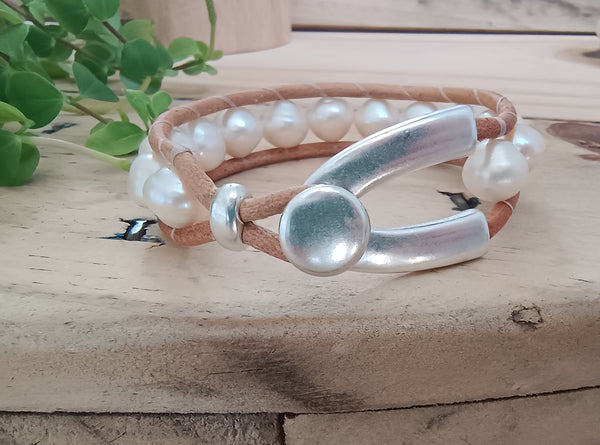 Large Pearl Bracelet
