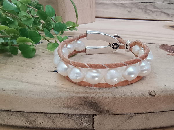 Large Pearl Bracelet