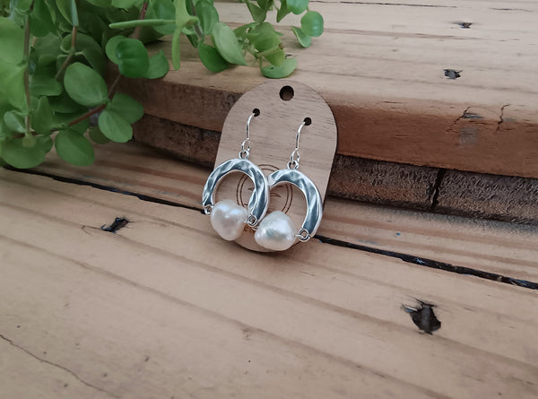 Freshwater Pearl Earring